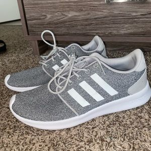 Adidas gray sneaker
